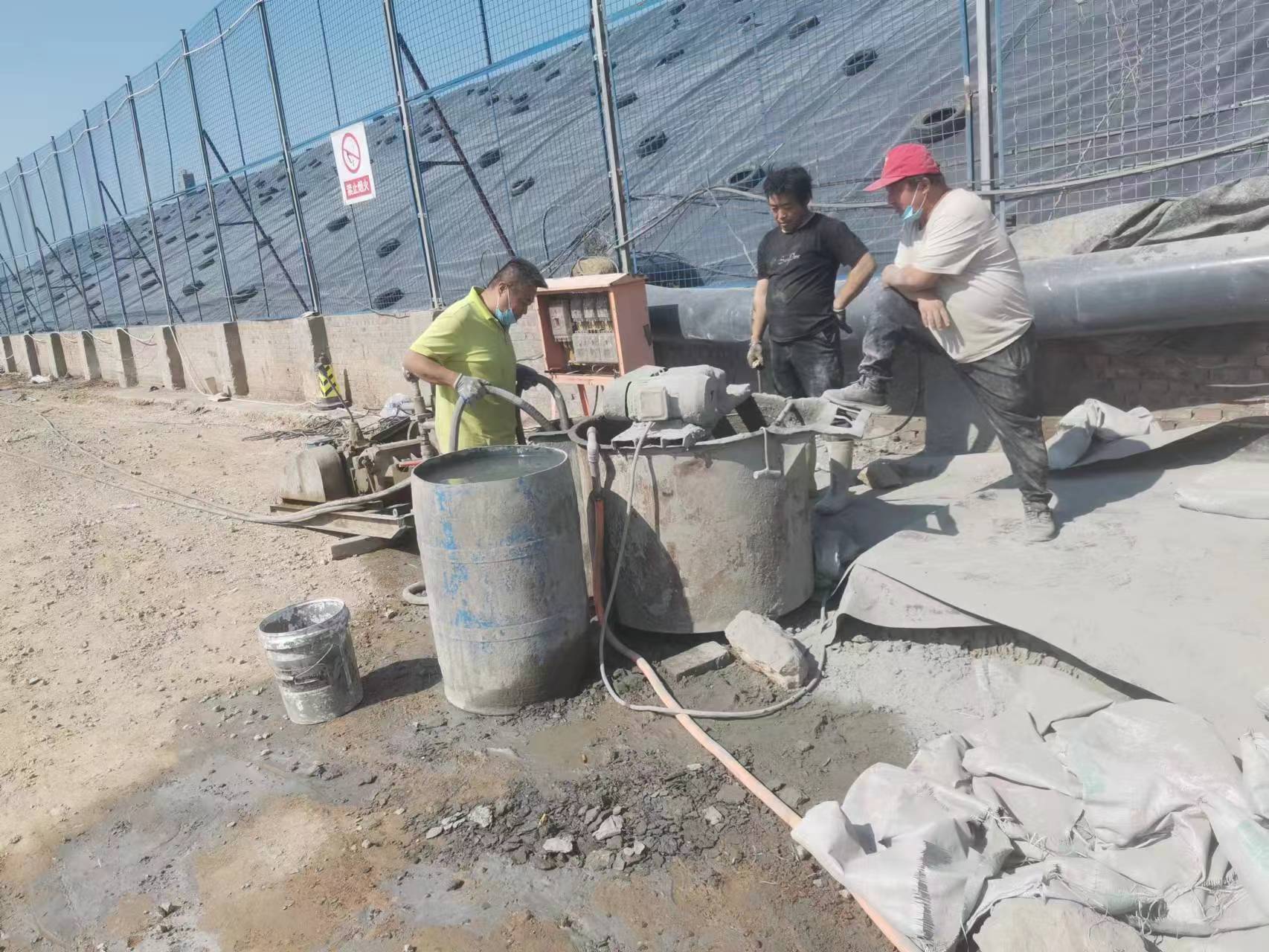 浩口原种场袖阀管注浆